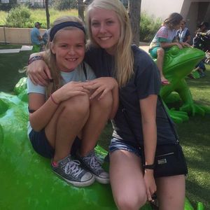 Meet your Posher, Brooke